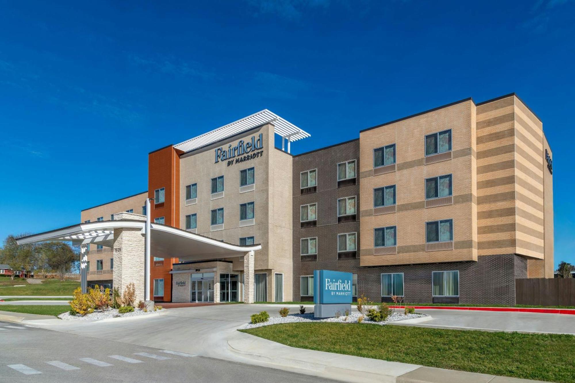 Fairfield By Marriott Inn & Suites Kansas City At The Legends Zewnętrze zdjęcie