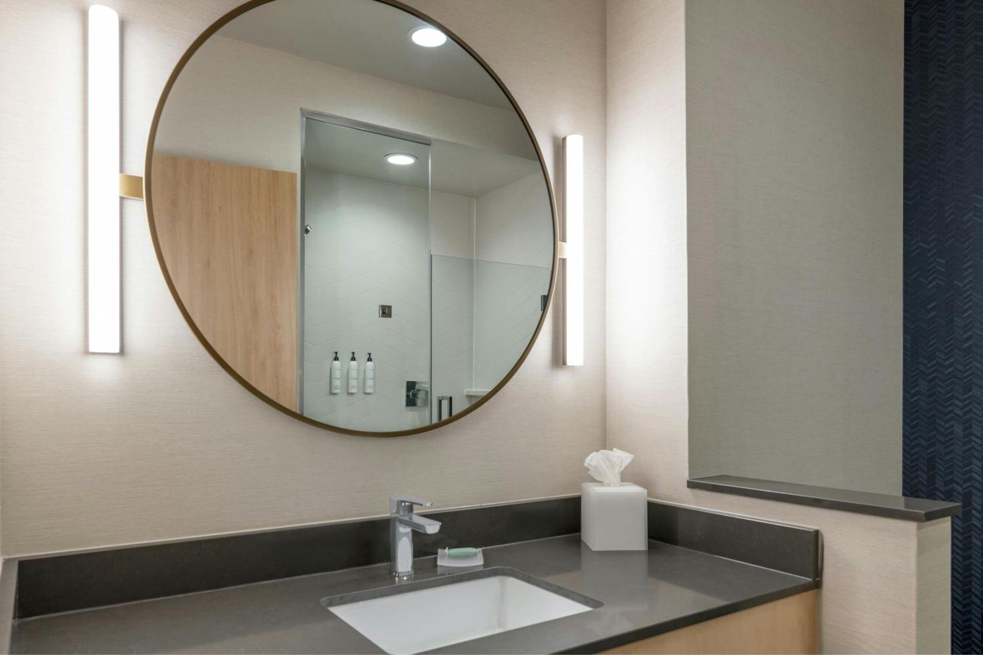 Fairfield By Marriott Inn & Suites Kansas City At The Legends Zewnętrze zdjęcie