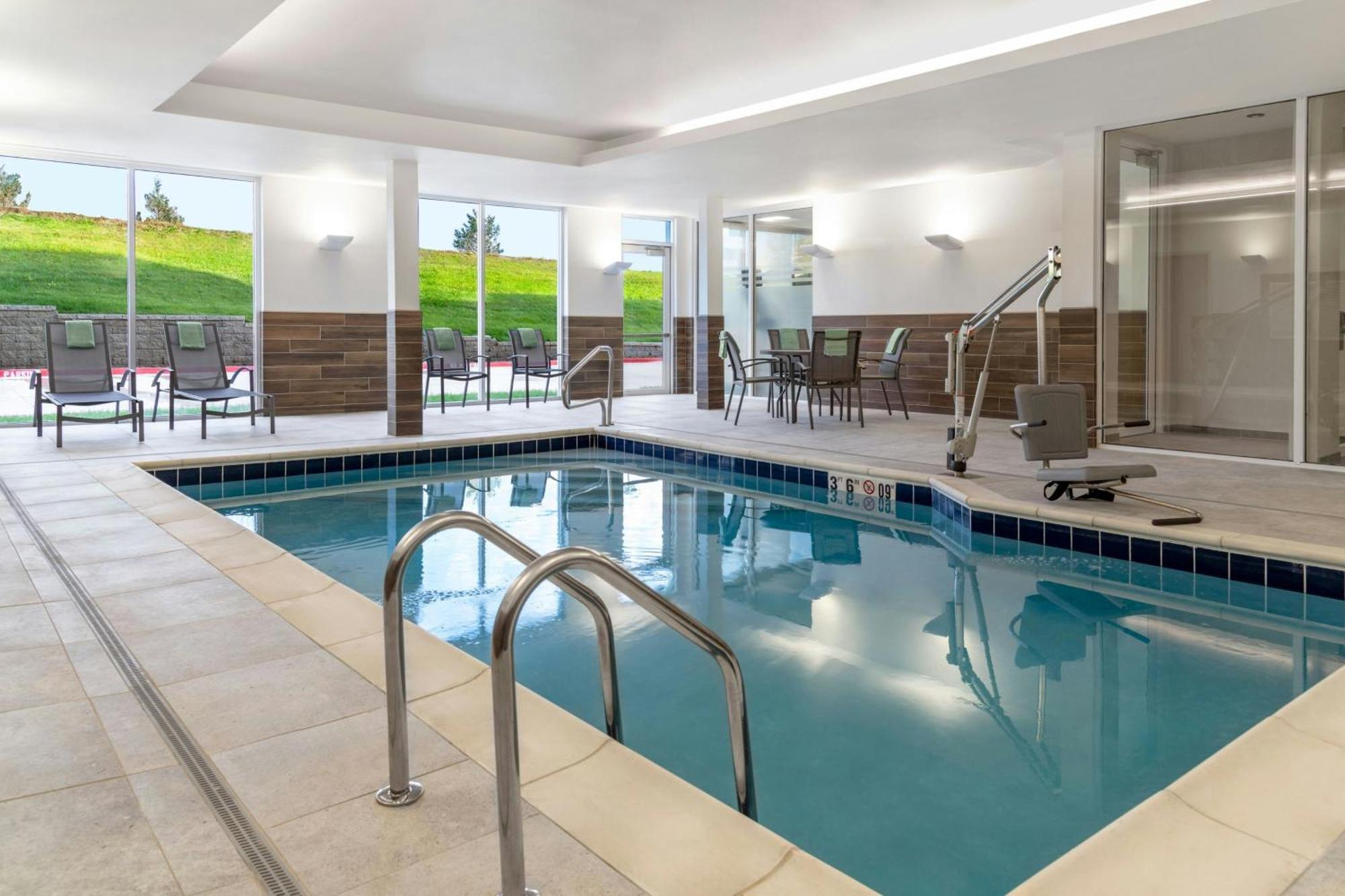 Fairfield By Marriott Inn & Suites Kansas City At The Legends Zewnętrze zdjęcie